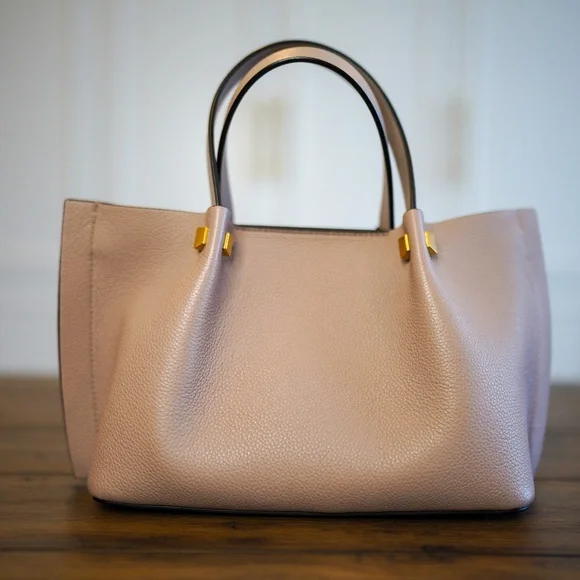 Valentino Garavani VLogo Tote Leather Small - Picture 4 of 16